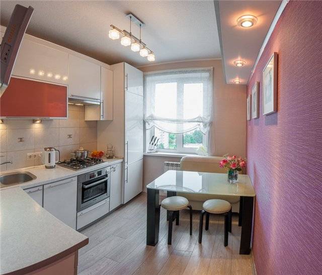 Натяжной потолок на кухне: 105 вариантов дизайна в реальных фото