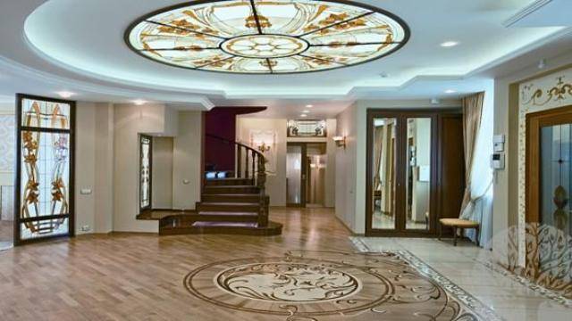 Витражные потолки: виды конструкций, форм, рисунков, витражи с подсветкой